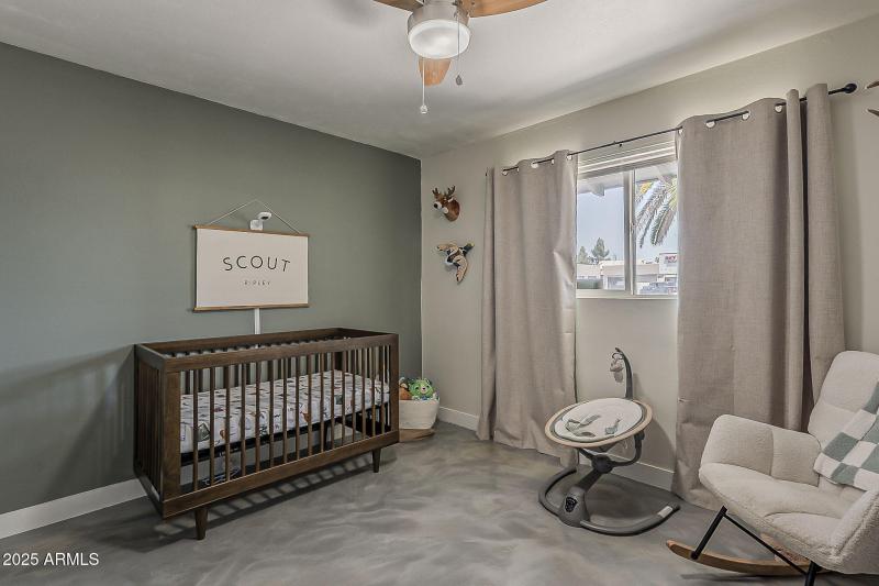 BEDROOM 2
