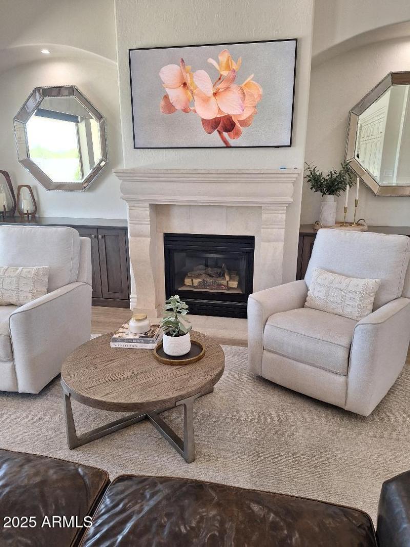 1family room