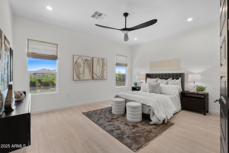 25-web-or-mls-21315-n-59th-ter