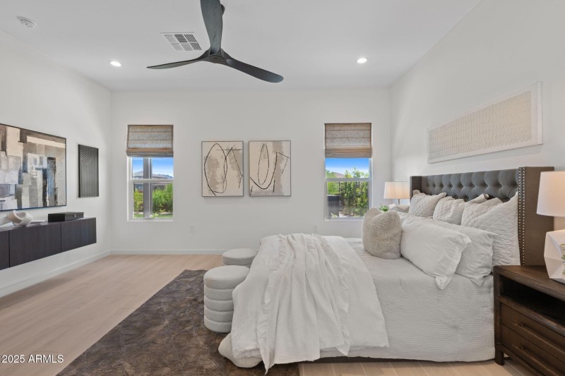 27-web-or-mls-21315-n-59th-ter