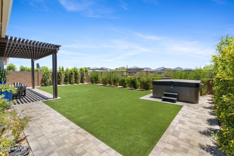 57-web-or-mls-21315-n-59th-ter