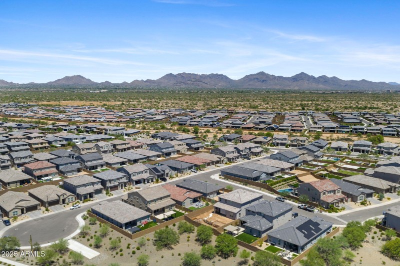 67-web-or-mls-21315-n-59th-ter