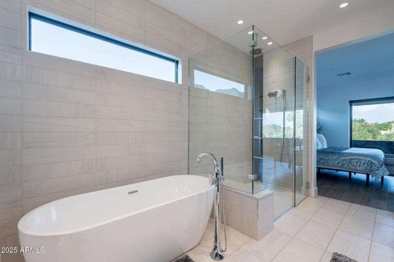 016_Primary Bathroom