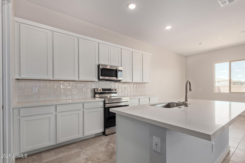 11 - Blissful Breeze