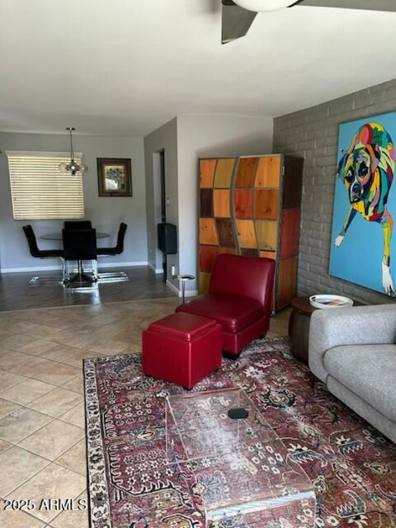 Dining & Entry Area