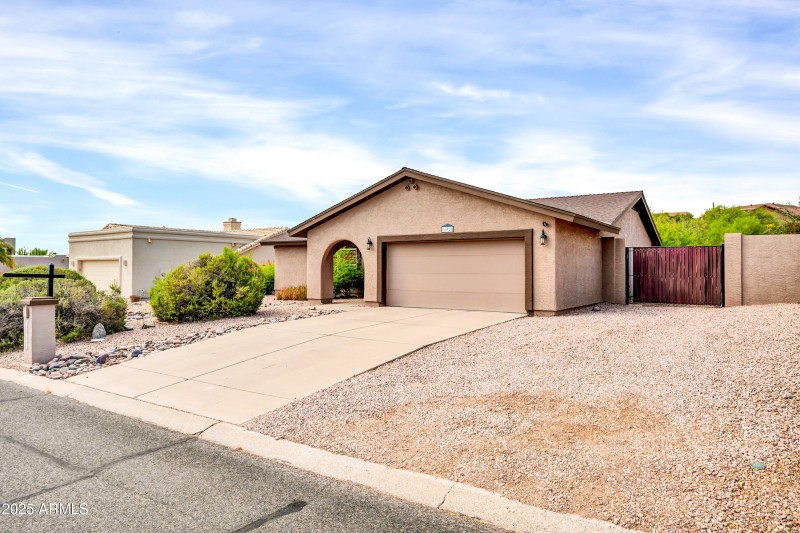 16323 E Glenbrook Blvd-2