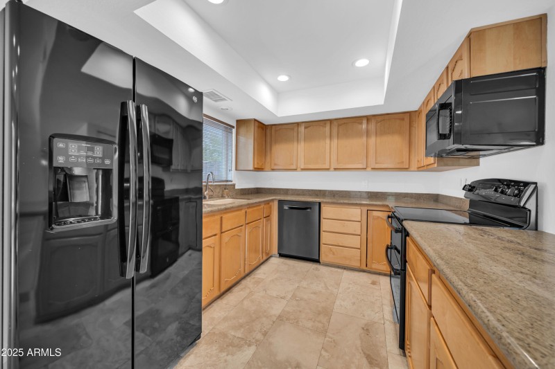 16323 E Glenbrook Blvd-15