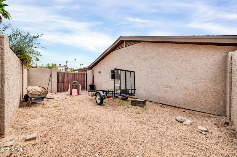 16323 E Glenbrook Blvd-35