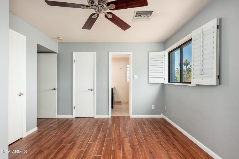 3002 E Glenrosa Ave, 07-10 - 20