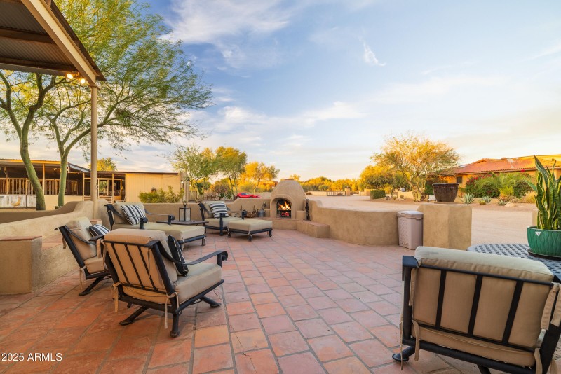 patio off barn