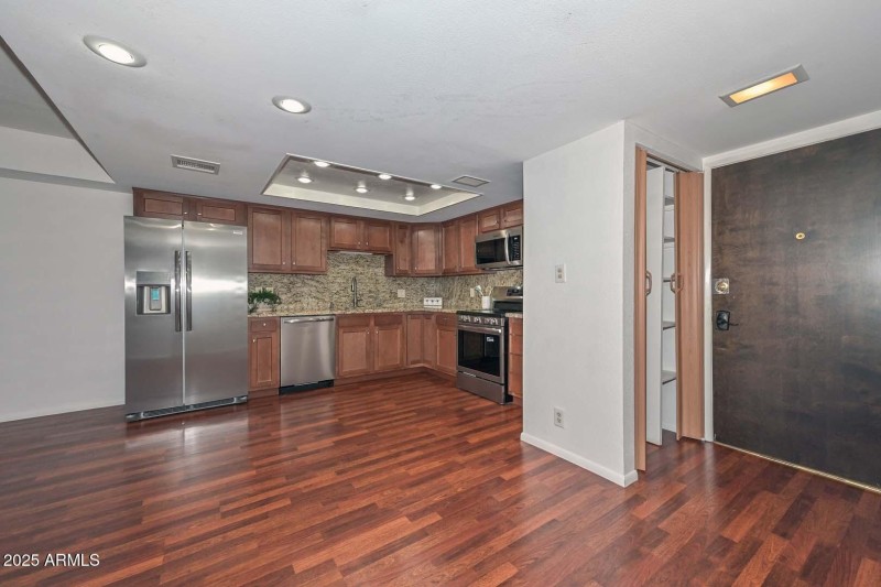 Entry-Storage