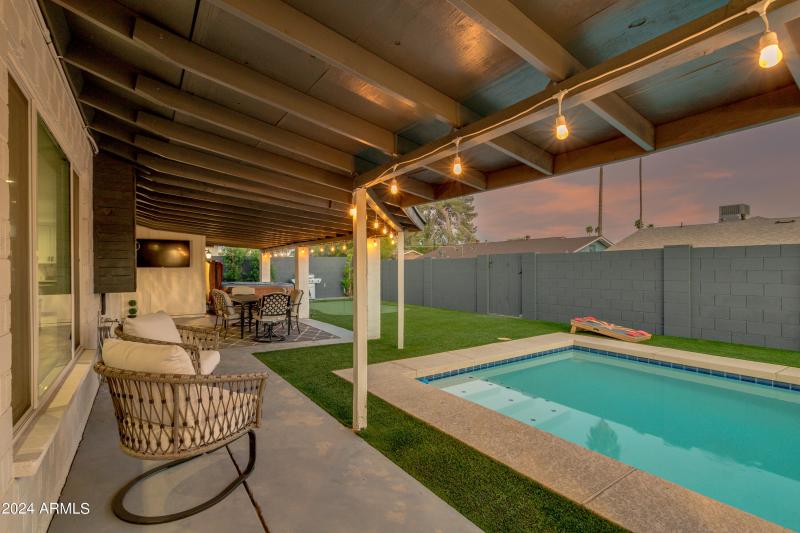 devonshire_pool3