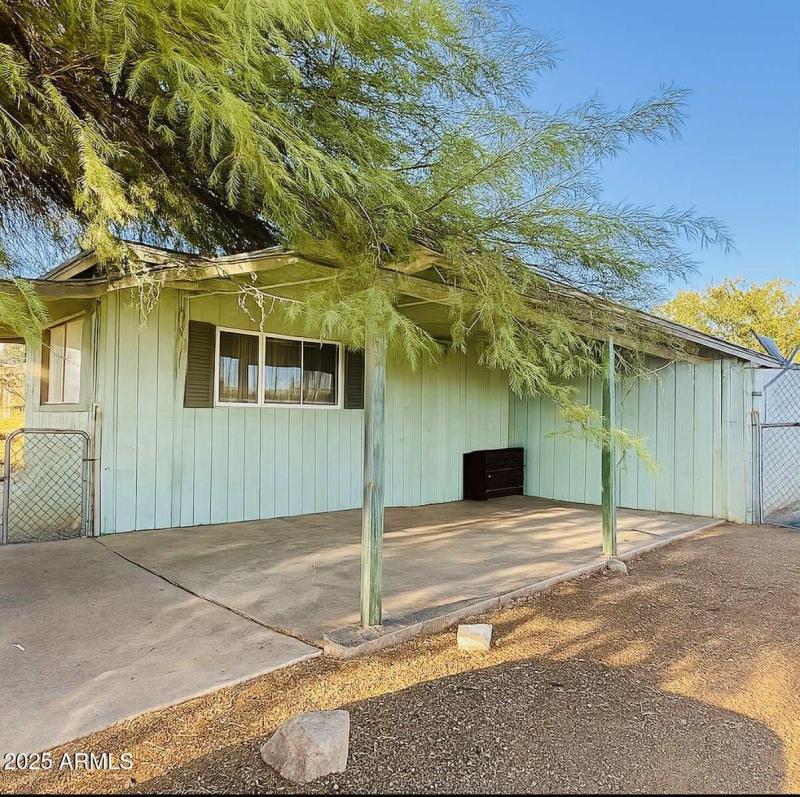 2a4d4e47-da96-4c63-95de-dc7c721ee1fa