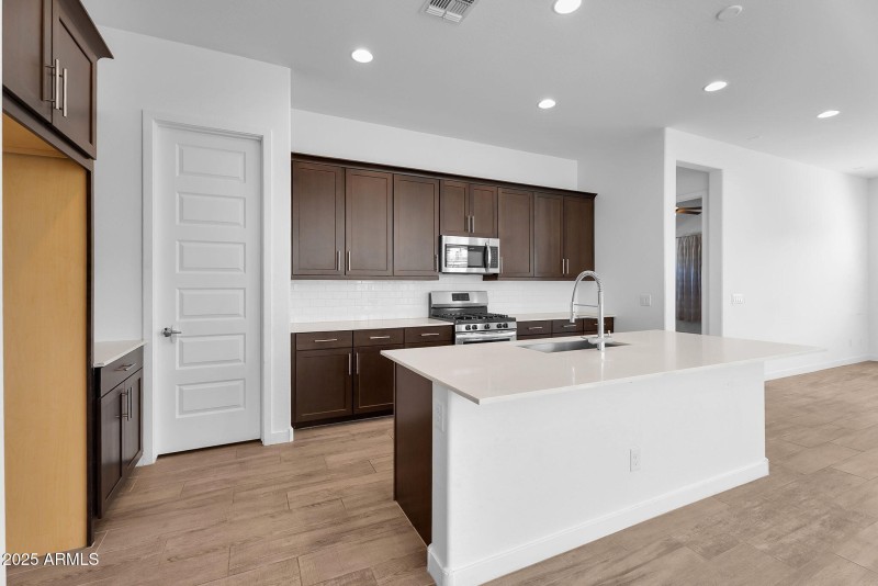 11-web-or-mls-Sierra-11