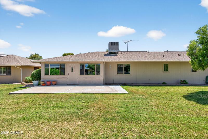 52_12518_W_Prospect48_mls