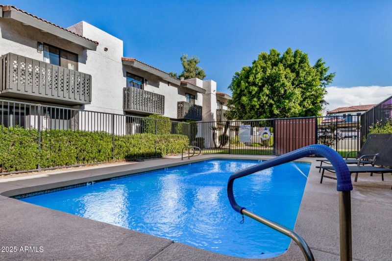 3434 N 11th Street 5