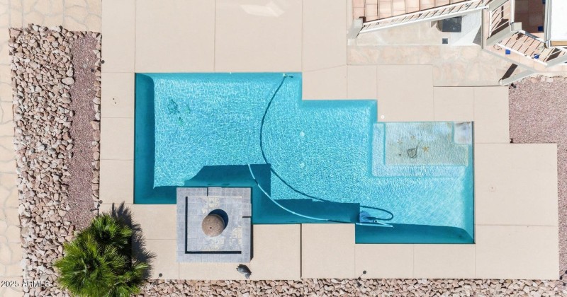 Refreshing Pool
