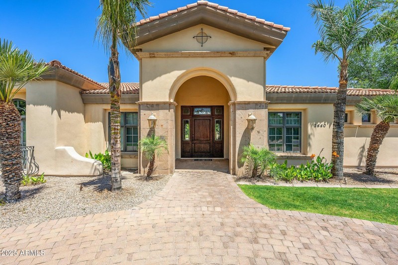 Cantera Stone Accents