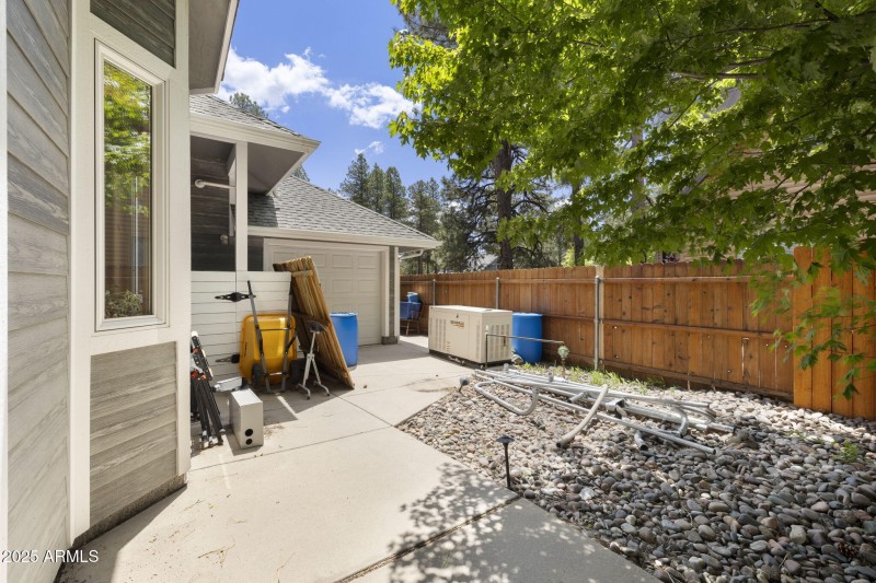 53-web-or-mls-FA9A6330