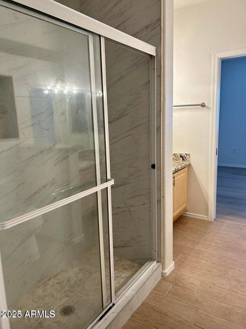 GLASS SHOWER DOORS