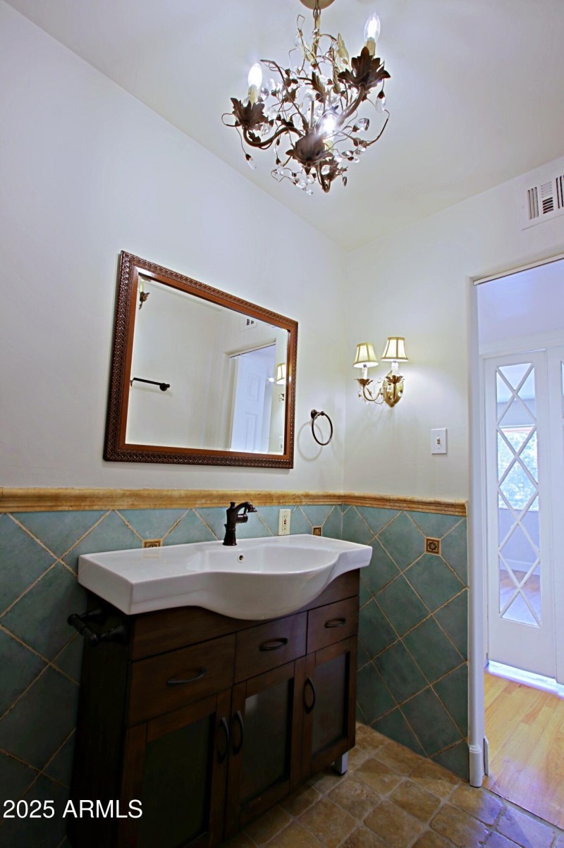 Guest bathroom