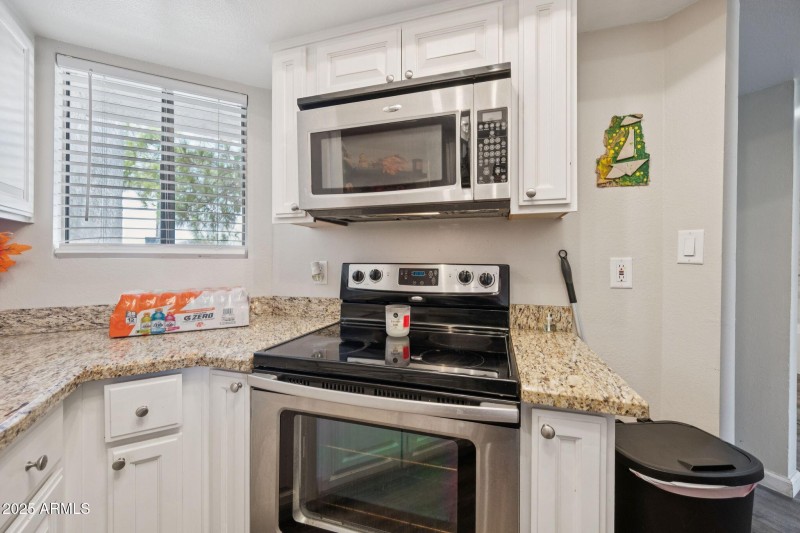 09_985_N_Granite_Reef_Rd_130_Scottsdale_
