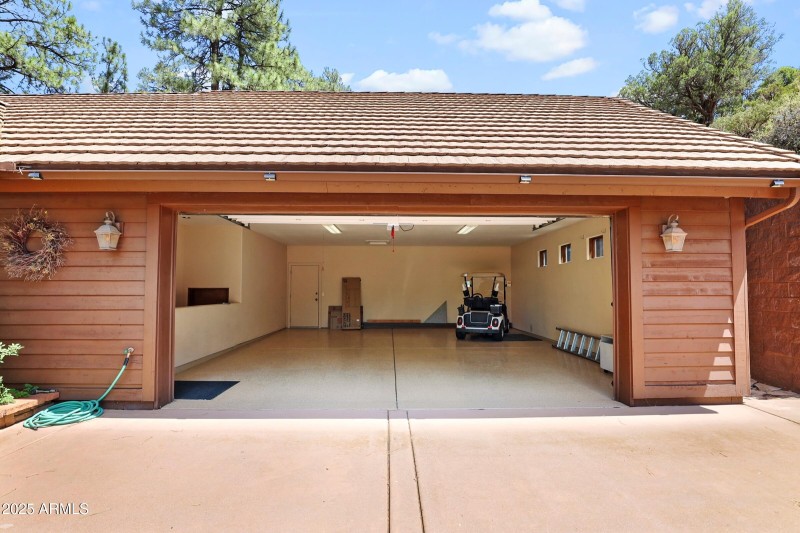 Large 2 Car Garage