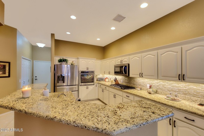 082048-2680 Knollridge Drive