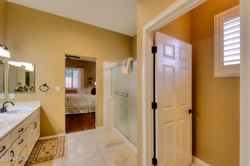 082333-2680 Knollridge Drive