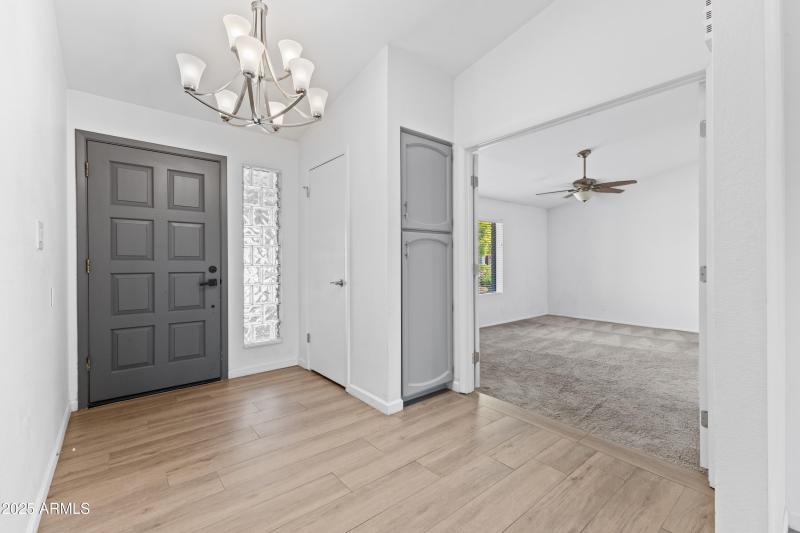 8943 E Friess Dr-14