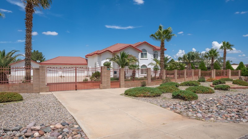 Exterior - 2661 E Eagle Rock Dr-3