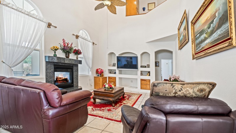 Interior - 2661 E Eagle Rock Dr-16