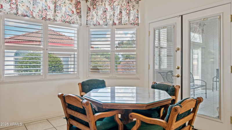 Interior - 2661 E Eagle Rock Dr-19