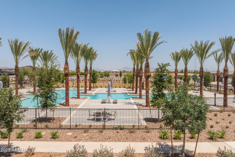 Avalon Crossing Community photos-4