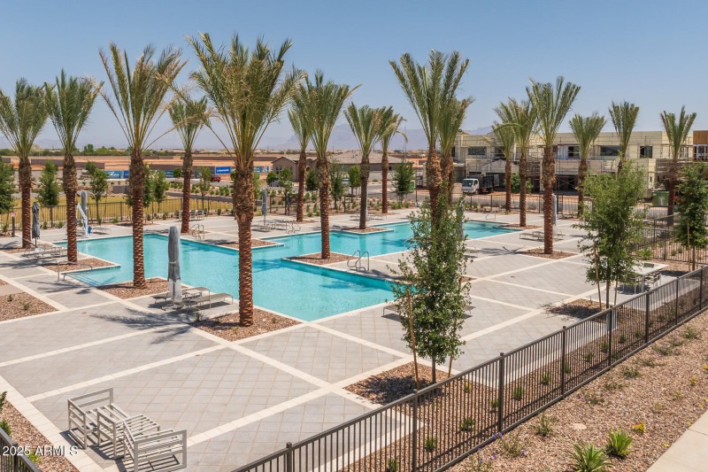 Avalon Crossing Community photos-5