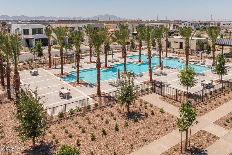 Avalon Crossing Community photos-8