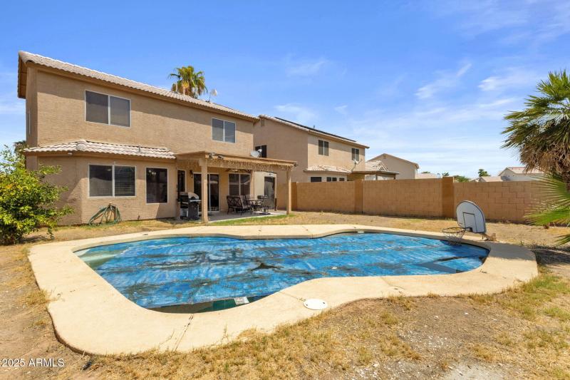 41-web-or-mls-735-e-geronimo-st