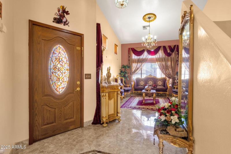 7-web-or-mls-735-e-geronimo-st