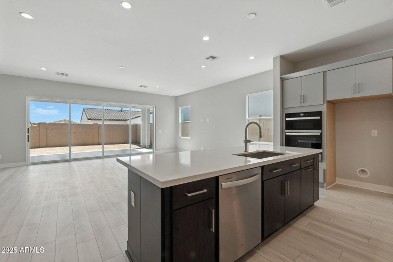 13-web-or-mls-Middlebury-13