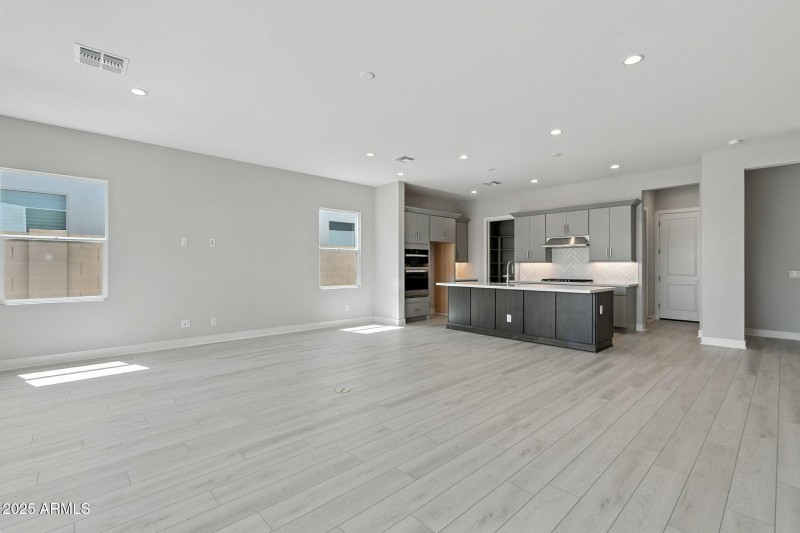 8-web-or-mls-Middlebury-8