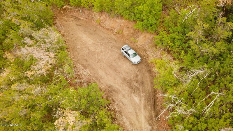 Wonderful hillside buiding pad