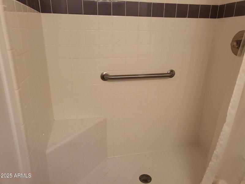 WALK IN SHOWER