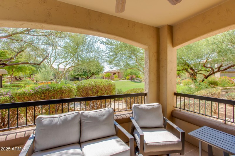Spacious Patio