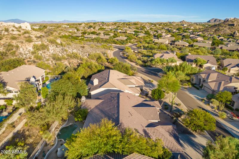 06 - Whispering Wind Aerials