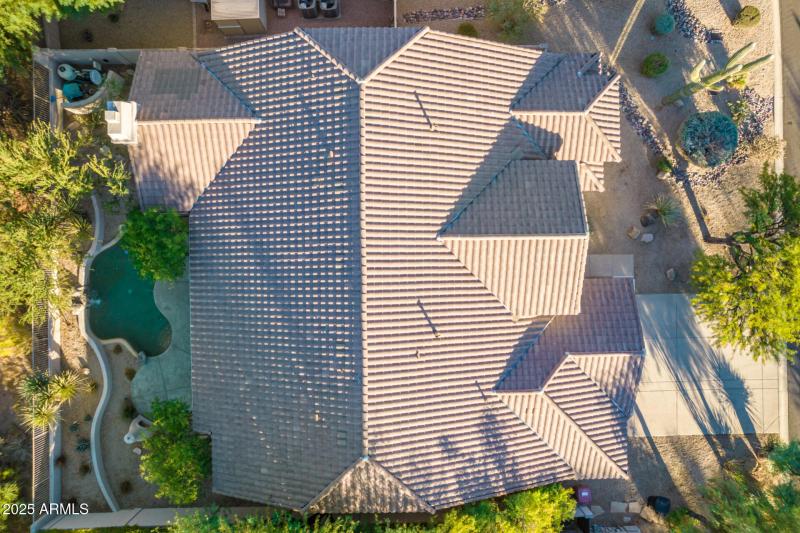 07 - Whispering Wind Aerials