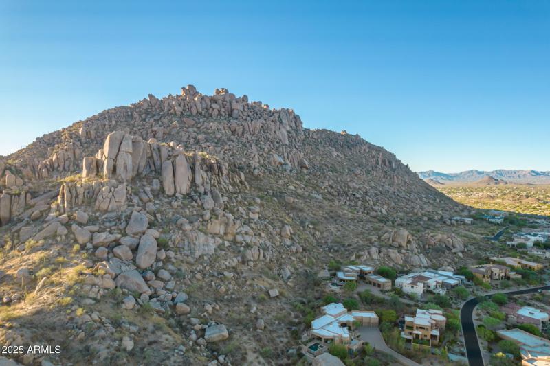 21 - Whispering Wind Aerials