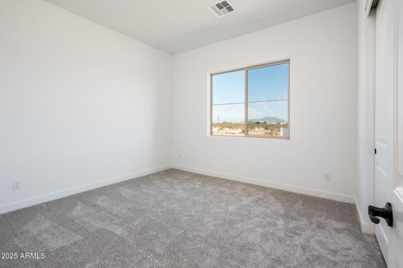 115 E Santa Cruz Dr - MLS-46