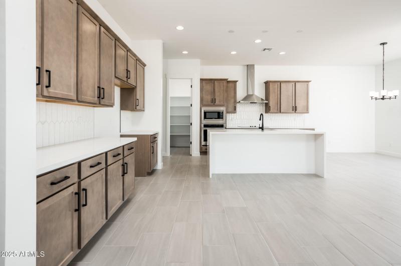 115 E Santa Cruz Dr - MLS-18