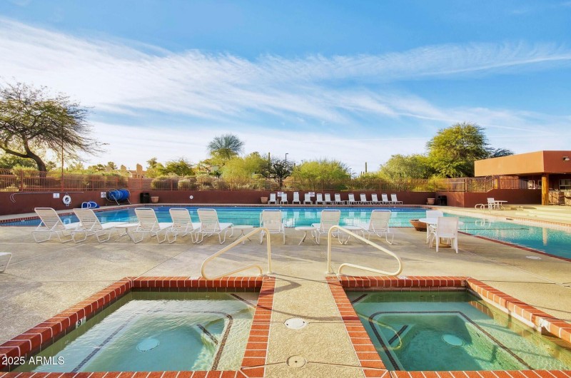 Community Pool & Spas