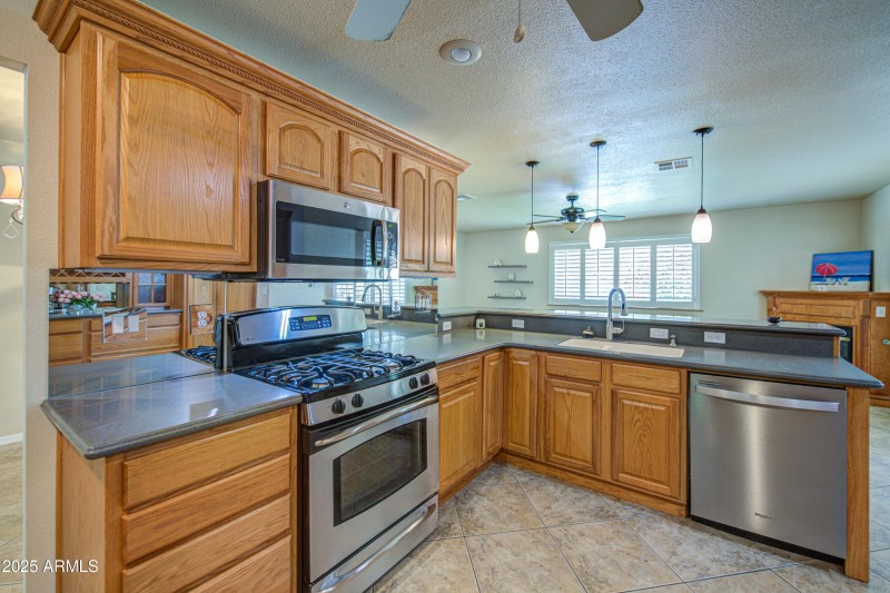Kitchen 5